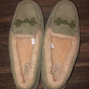 UGG Suki Moccasin Slippers